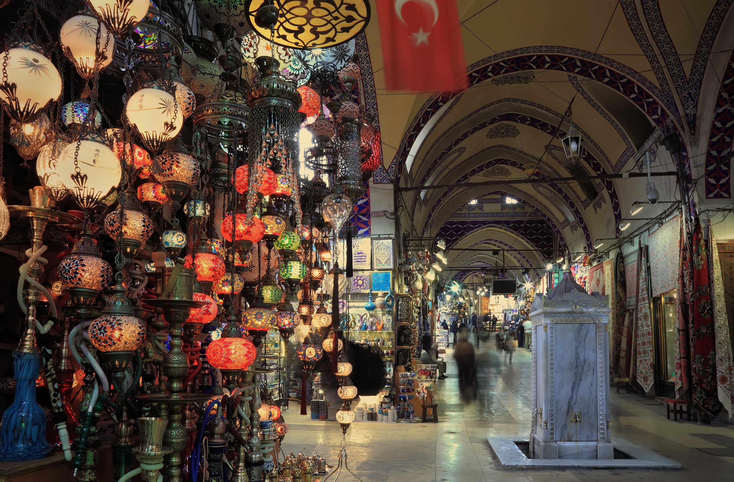 TAILOR-MADE HOLIDAY PACKAGES